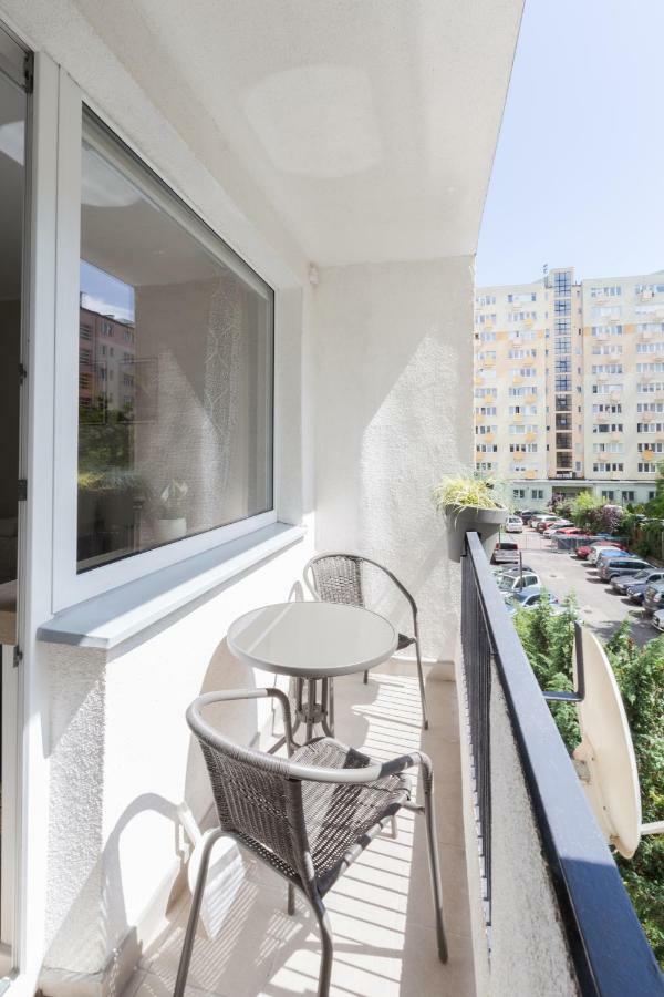 Apartament Downtown Apartment Gdynia Exterior photo